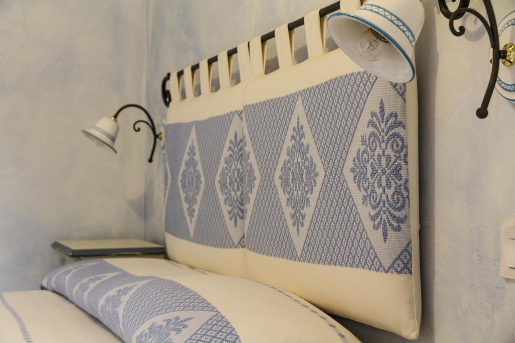 I Mari Di Gallura Suites And Rooms San Teodoro  Chambre photo