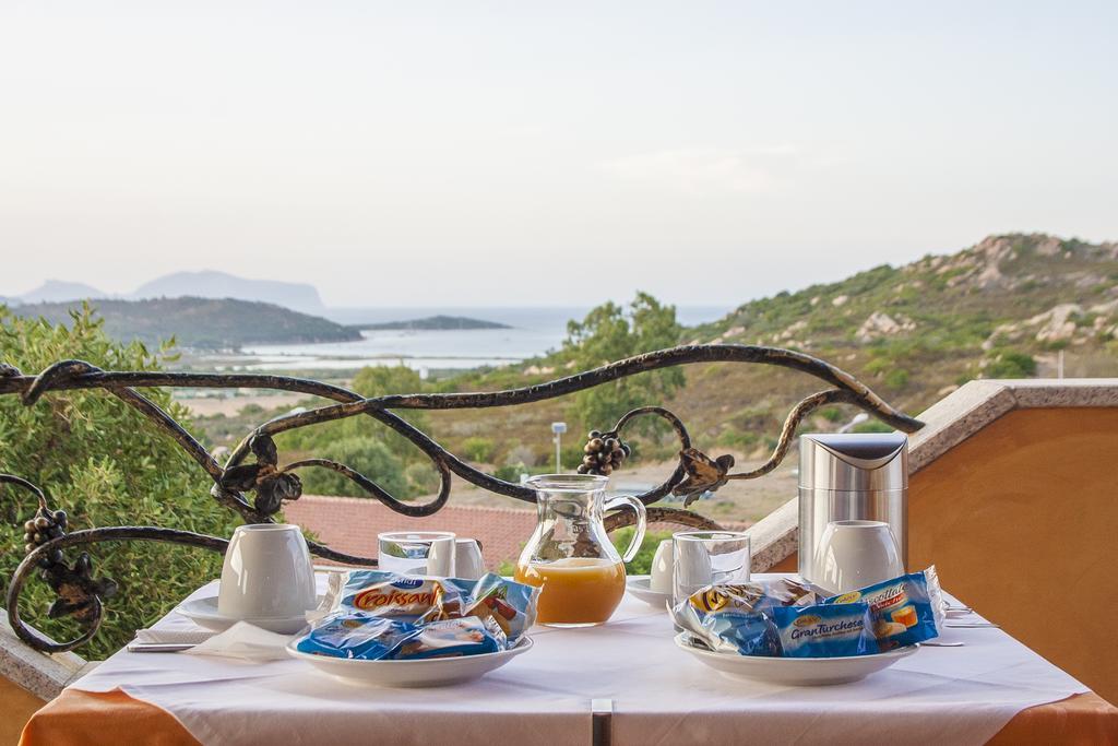 I Mari Di Gallura Suites And Rooms San Teodoro  Extérieur photo