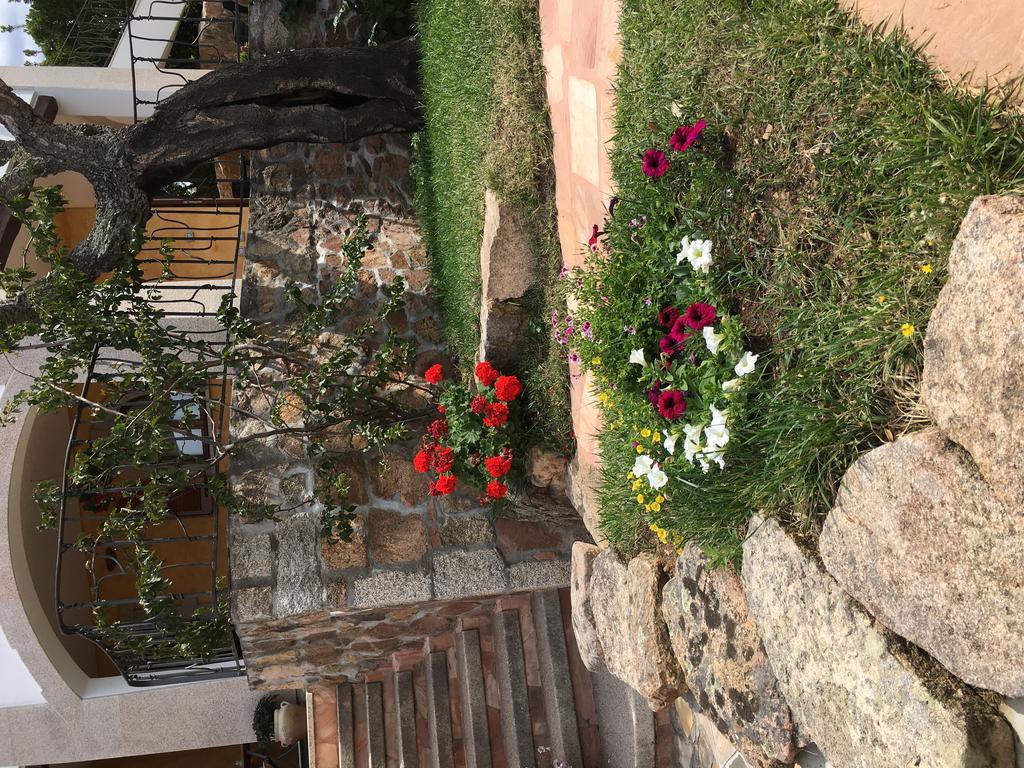 I Mari Di Gallura Suites And Rooms San Teodoro  Extérieur photo